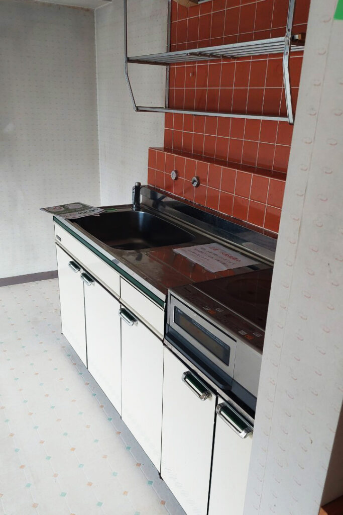 キッチンリフォームビフォー1_加工